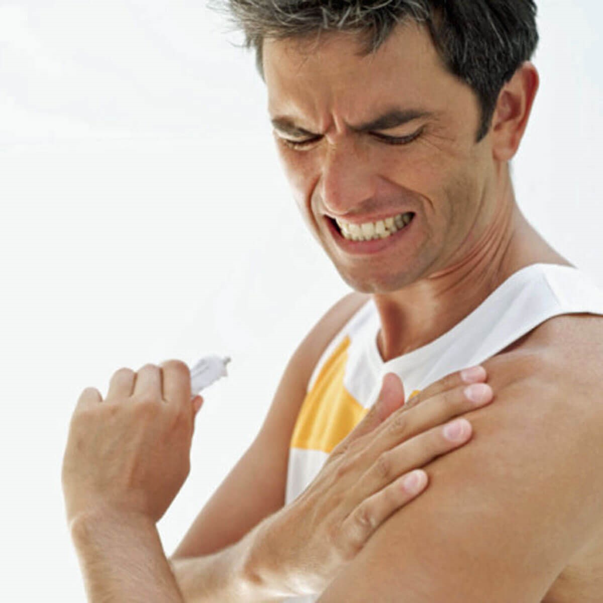 چگونه از درد شانه در شنا جلوگیری کنیم؟